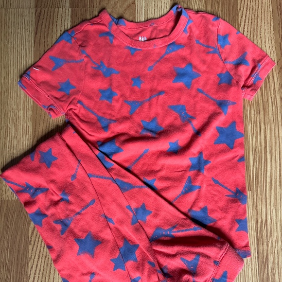 Gap pjs size 8 - Picture 1 of 3